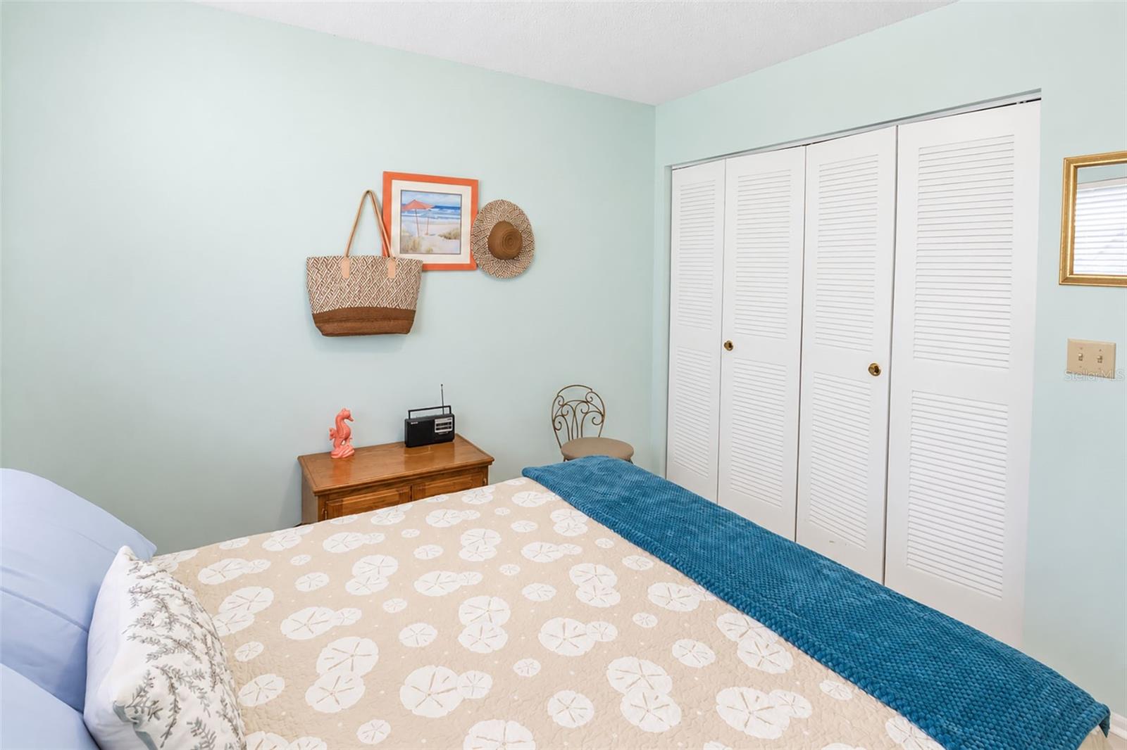 6016 LAKETREE LANE, #C, Temple Terrace, FL 33617