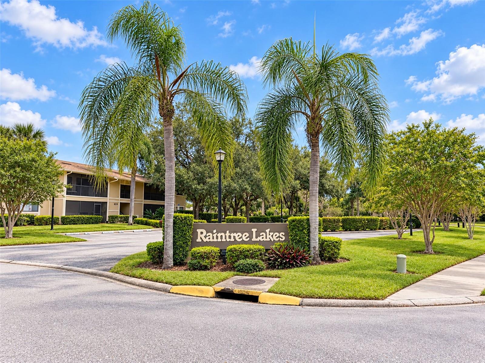 6016 LAKETREE LANE, #C, Temple Terrace, FL 33617