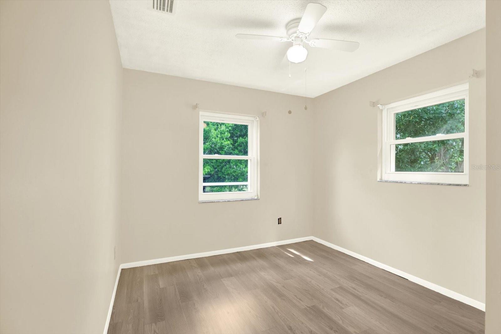 1602 E ANNONA AVENUE, Tampa, FL 33612