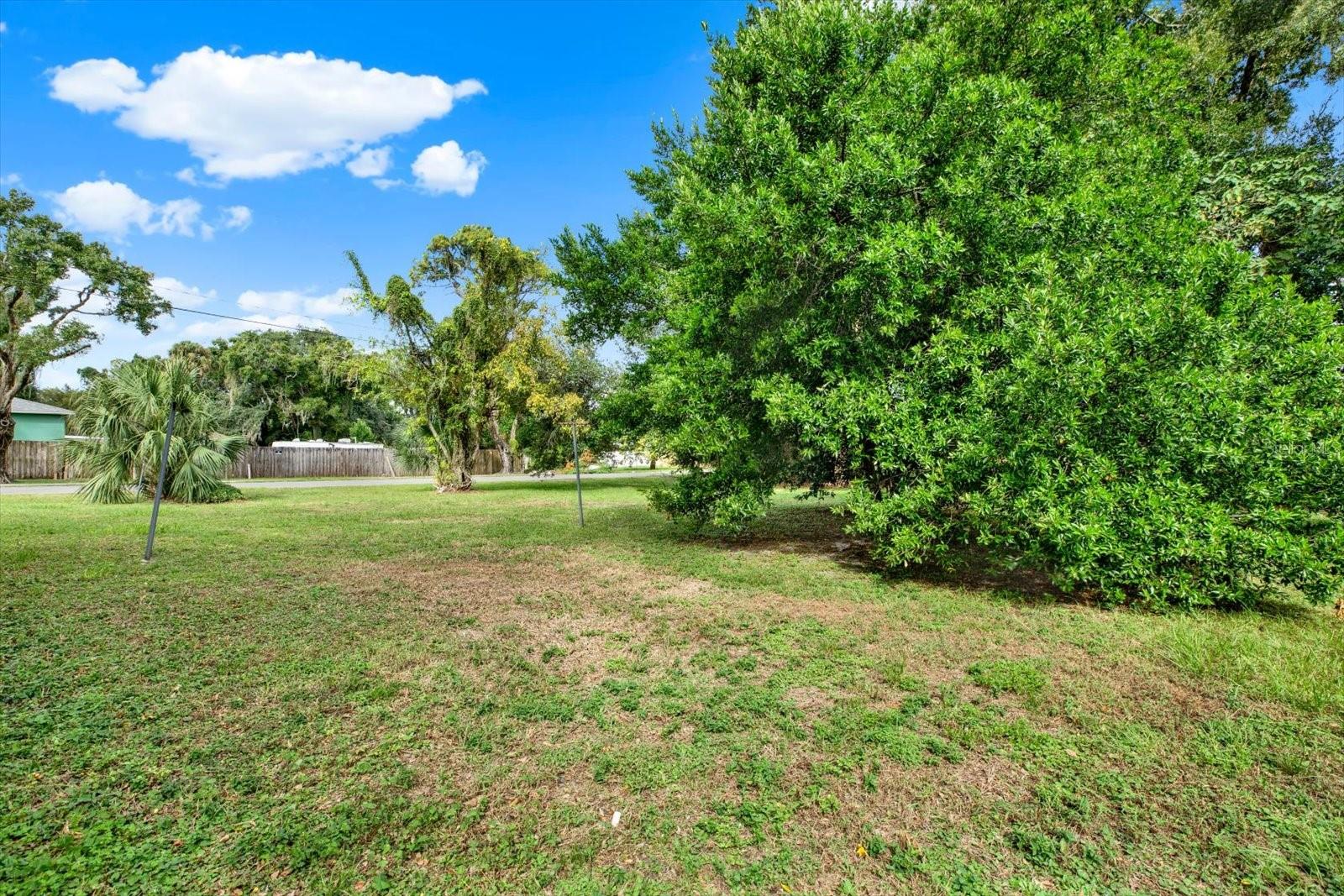 1602 E ANNONA AVENUE, Tampa, FL 33612