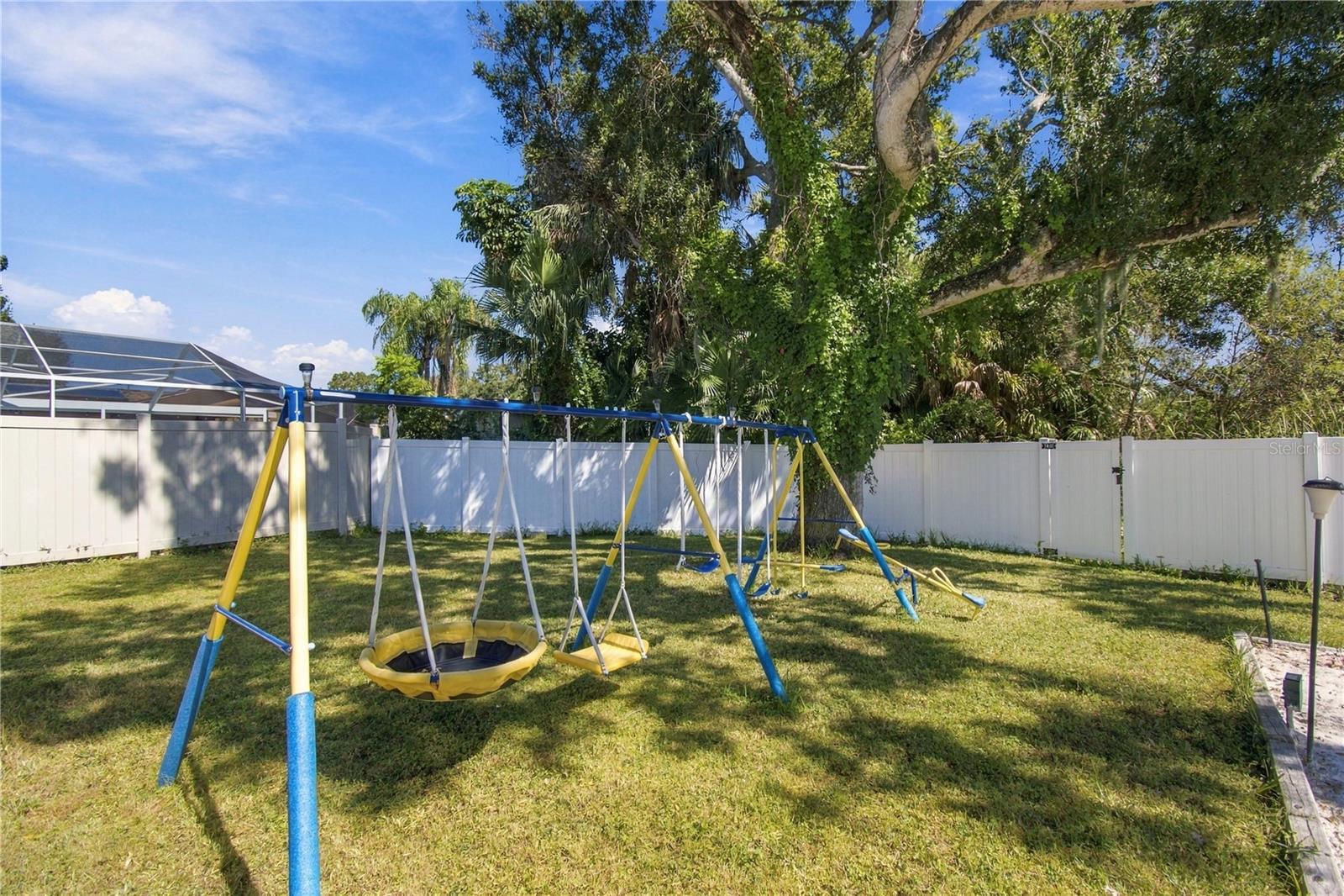 12805 98TH STREET, Largo, FL 33773