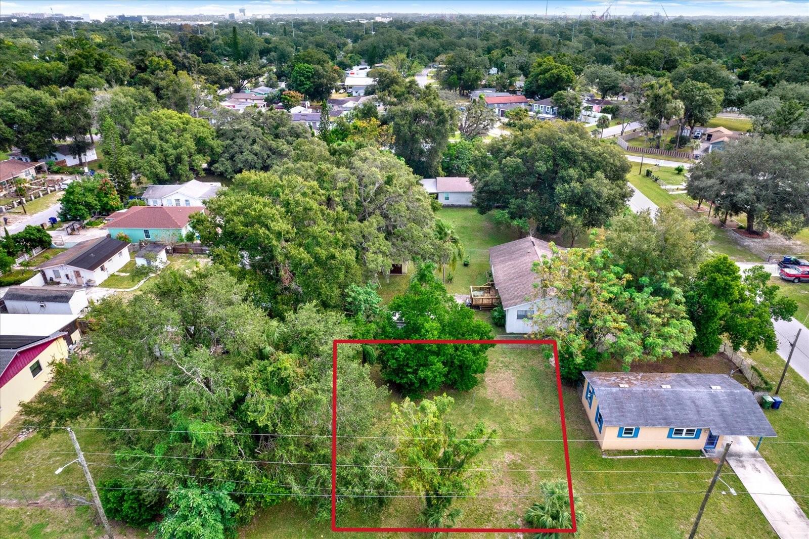 10105 N 16TH STREET, Tampa, FL 33612