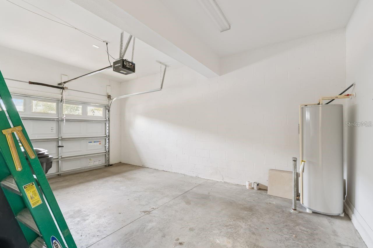 6404 TORRINGTON CIRCLE, Lakeland, FL 33811