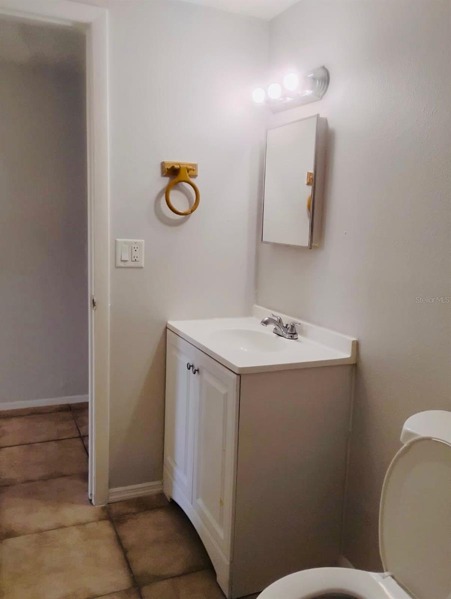 1011 57TH AVENUE TERRACE E, Bradenton, FL 34203