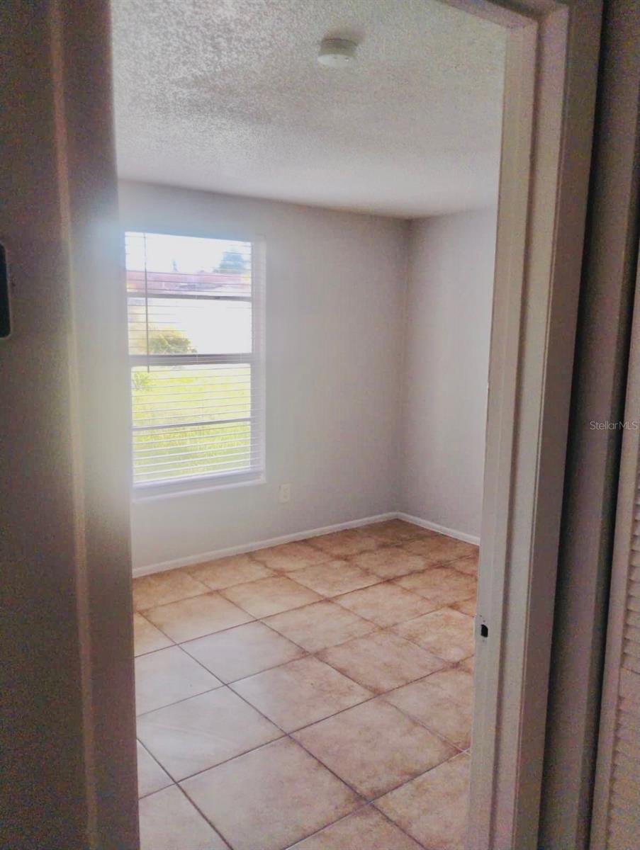 1011 57TH AVENUE TERRACE E, Bradenton, FL 34203