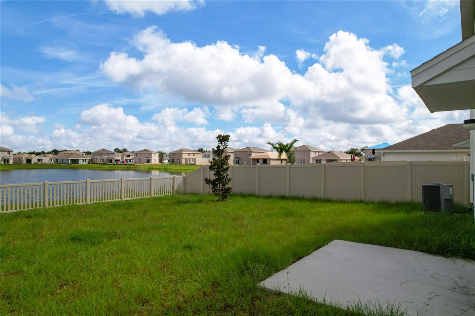 16506 MOSAIC OAR DRIVE, Wimauma, FL 33598