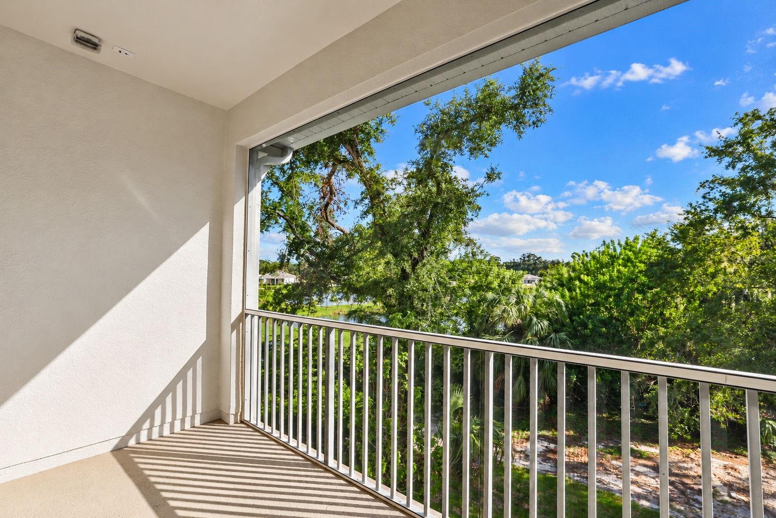 1585 SANDHILL COURT, Palm Harbor, FL 34684