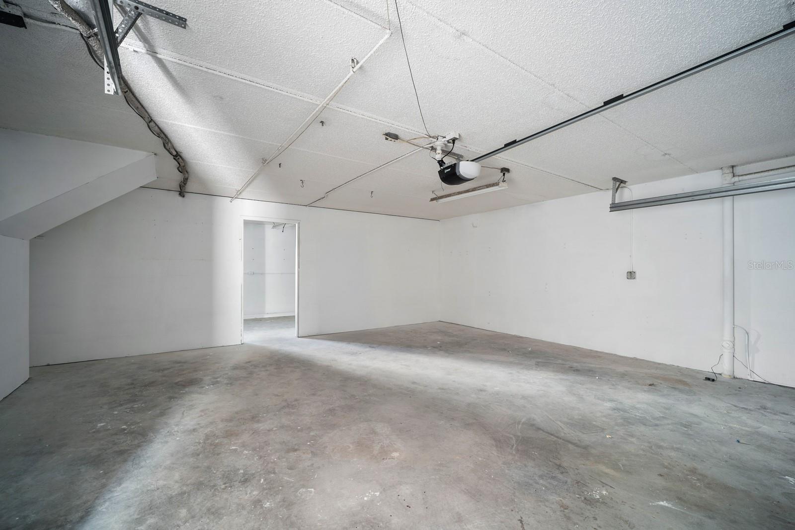 240 WINDWARD PASSAGE, #1001, Clearwater, FL 33767