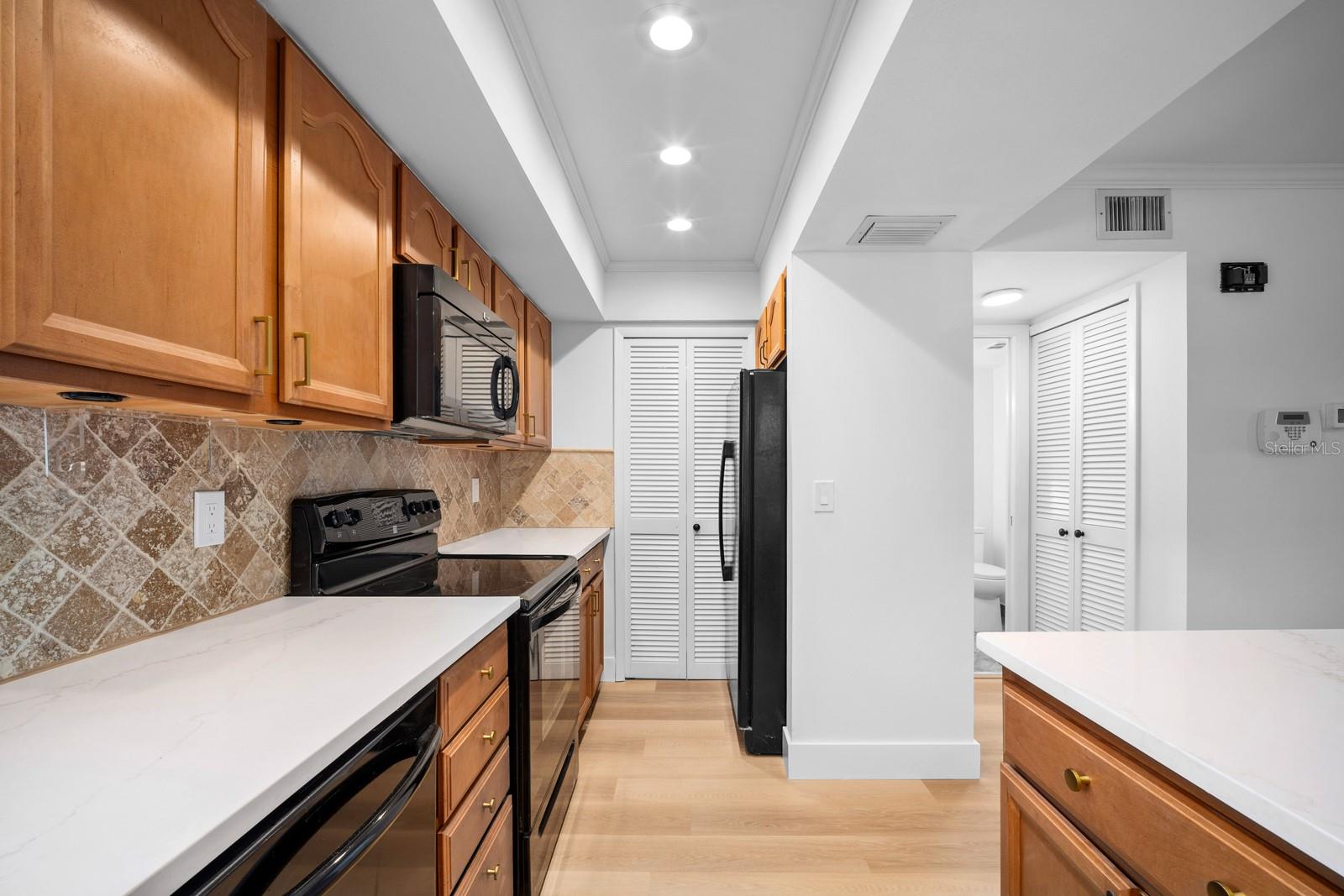 240 WINDWARD PASSAGE, #1001, Clearwater, FL 33767