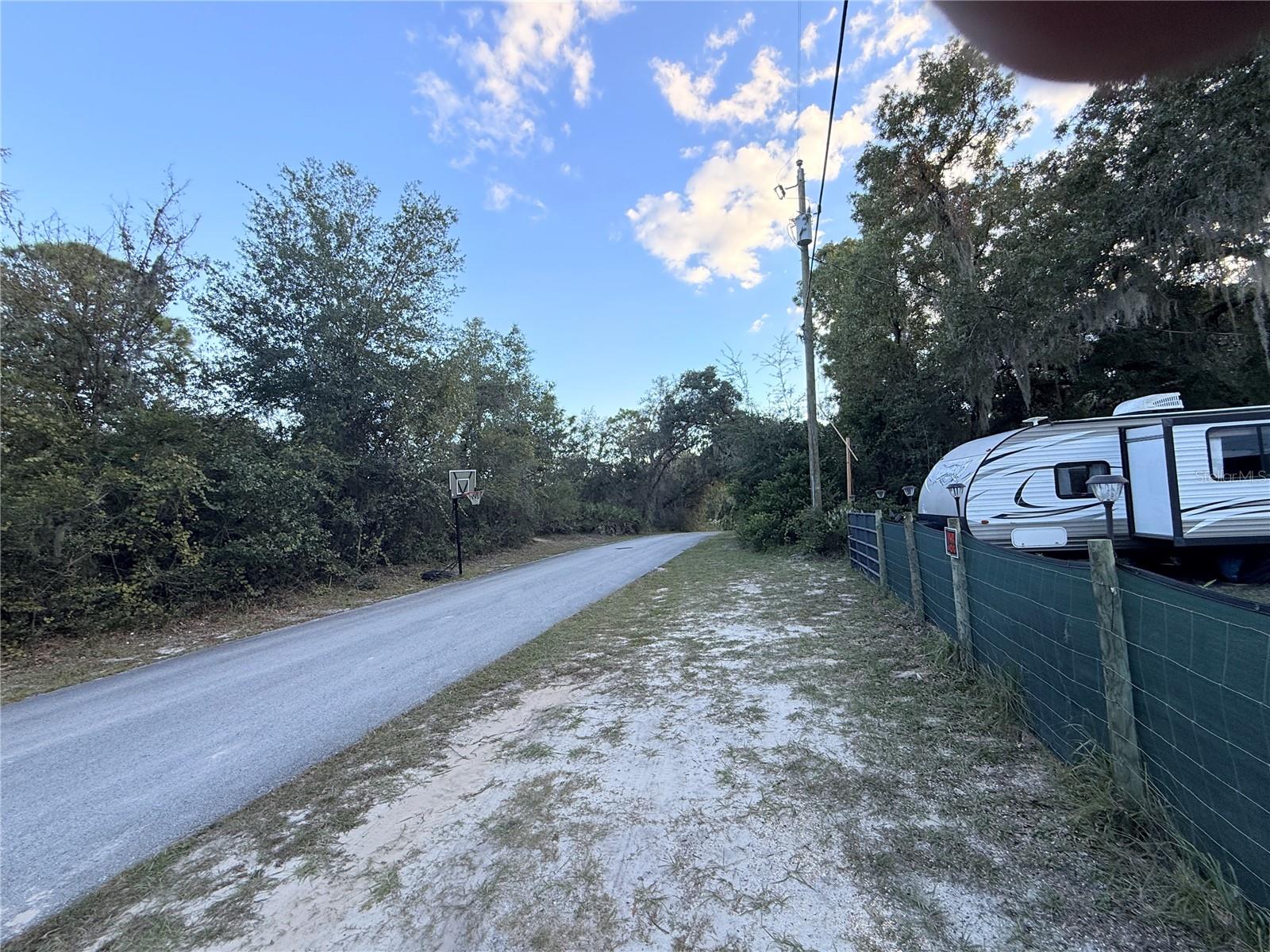 10666 S MANDELAY LOOP, Homosassa, FL 34448