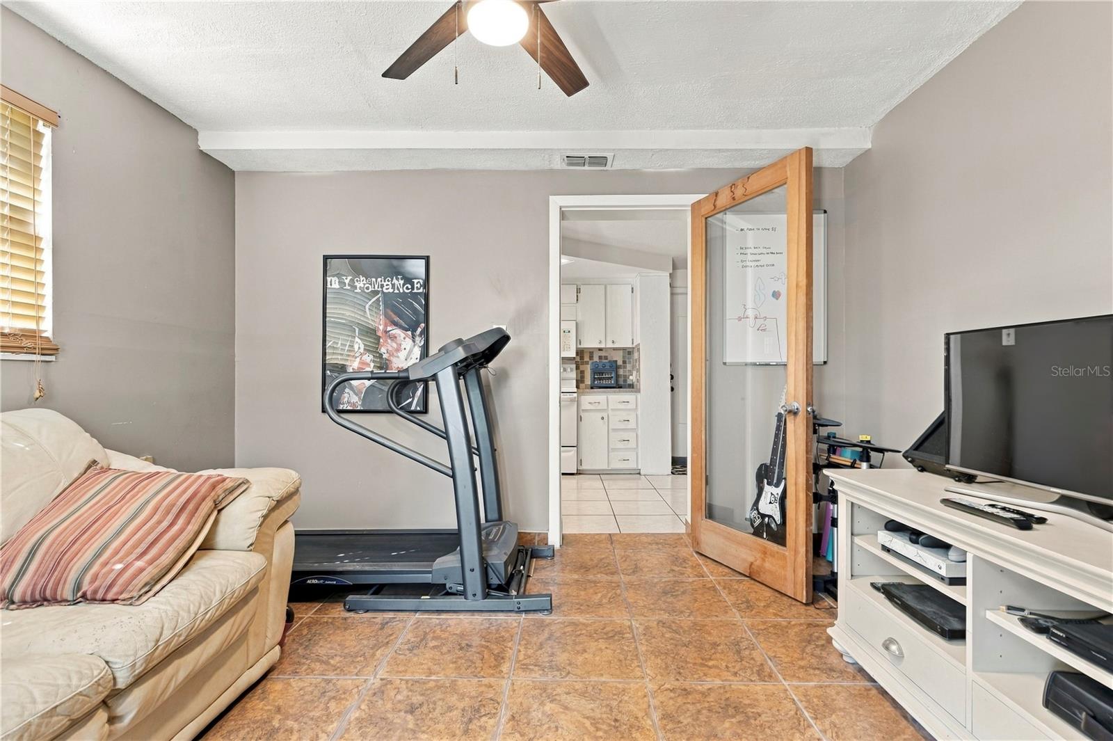 1042 VIKING DRIVE, Holiday, FL 34691