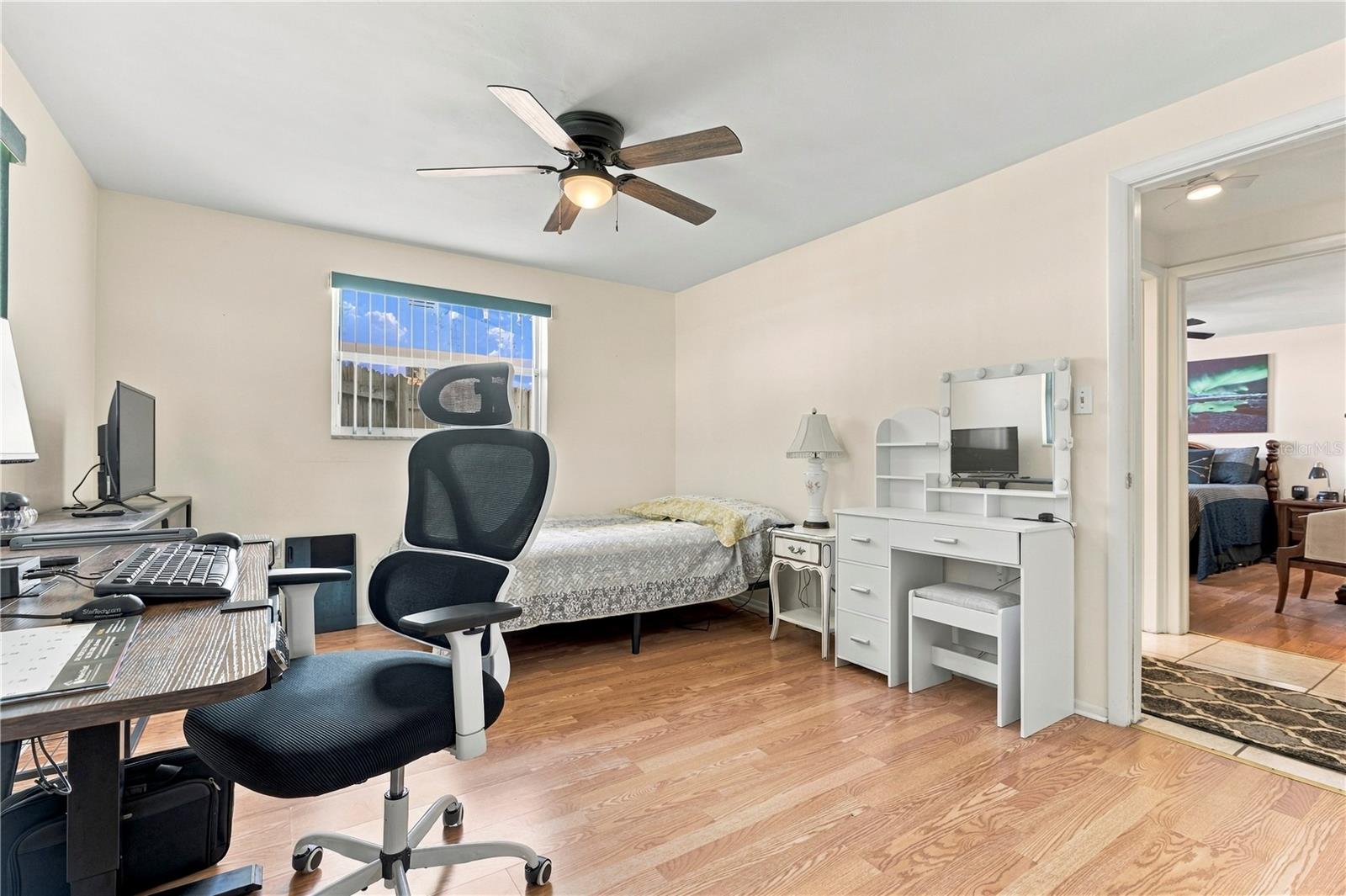 1042 VIKING DRIVE, Holiday, FL 34691