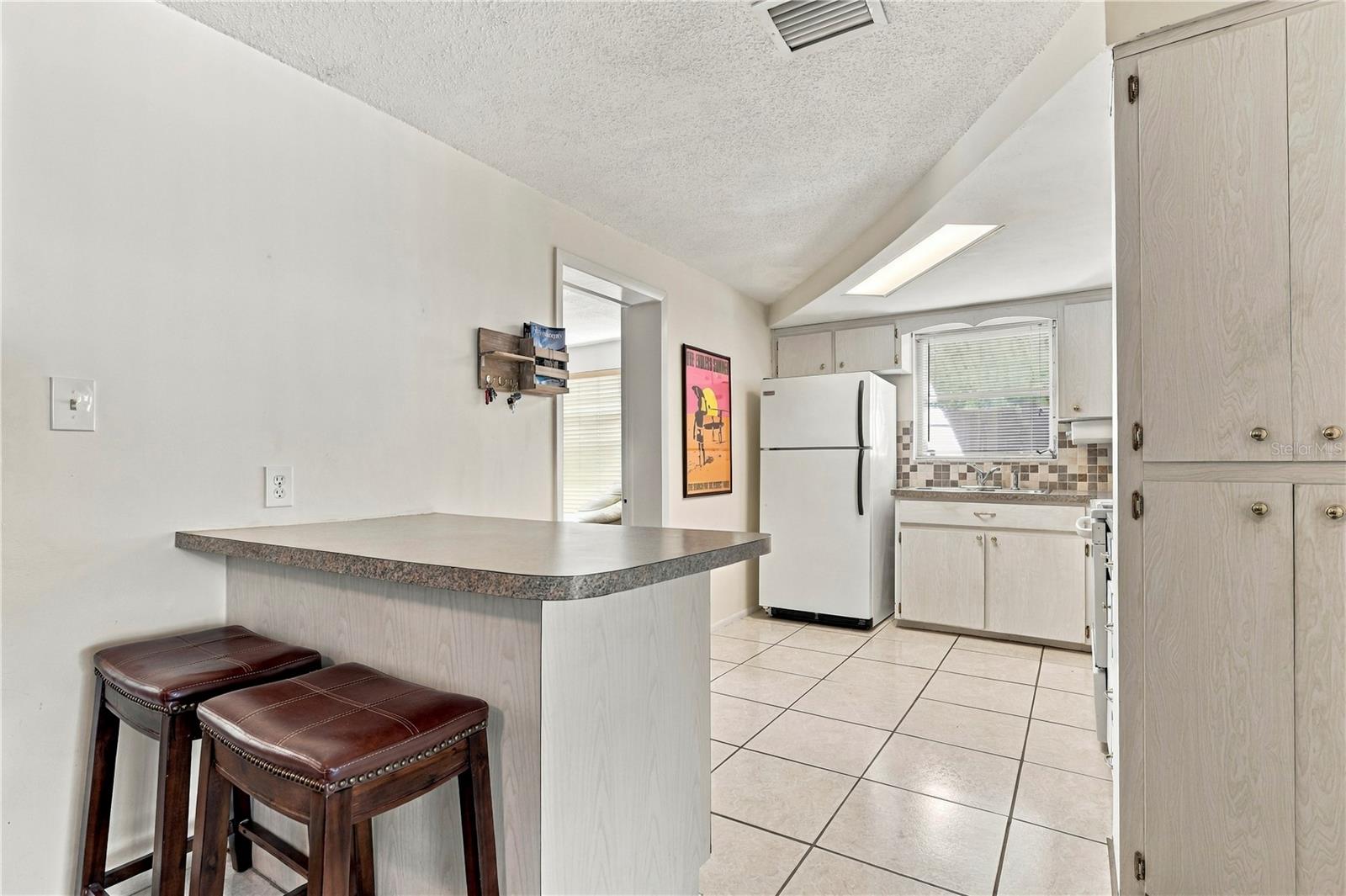 1042 VIKING DRIVE, Holiday, FL 34691