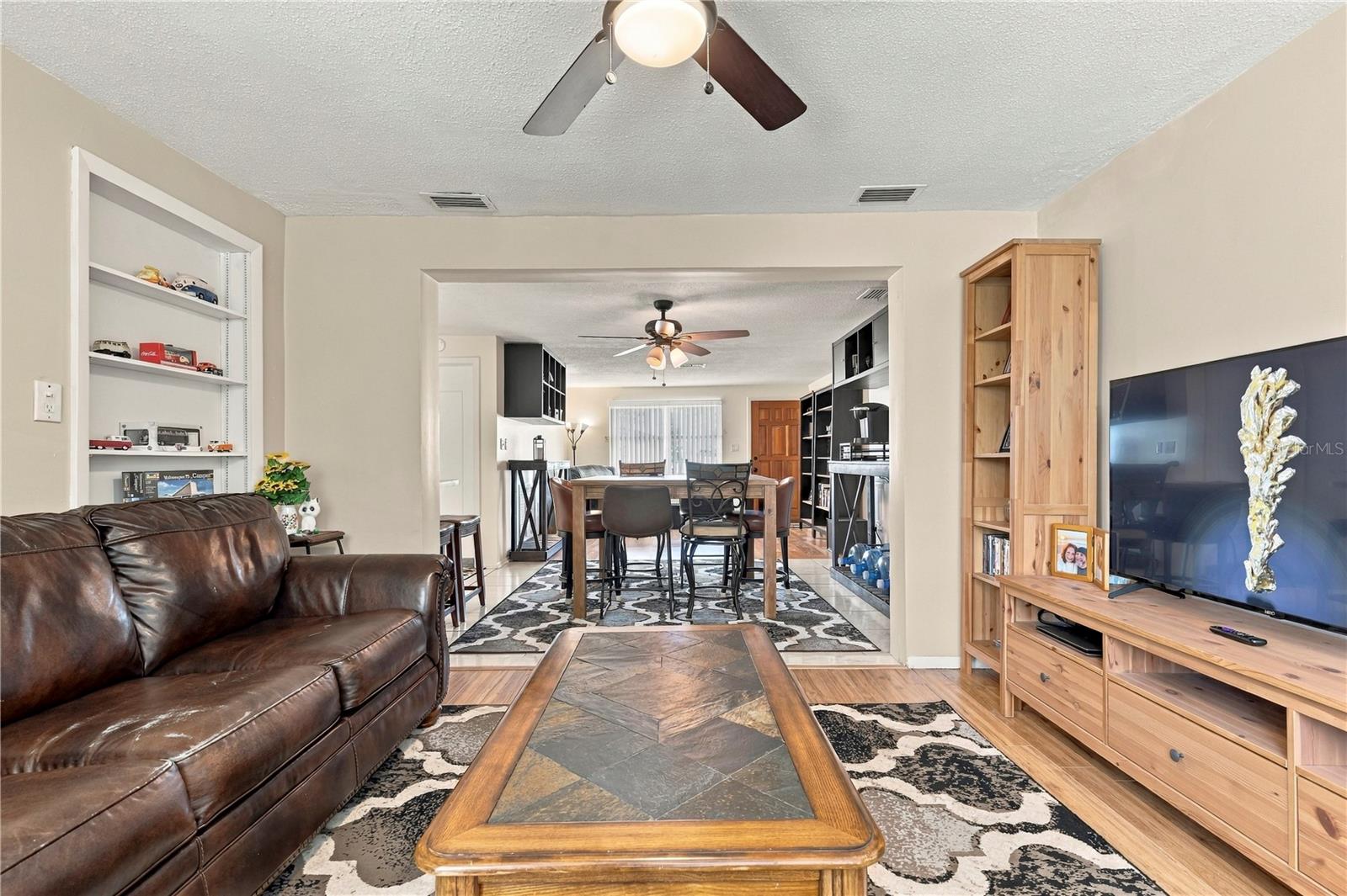 1042 VIKING DRIVE, Holiday, FL 34691