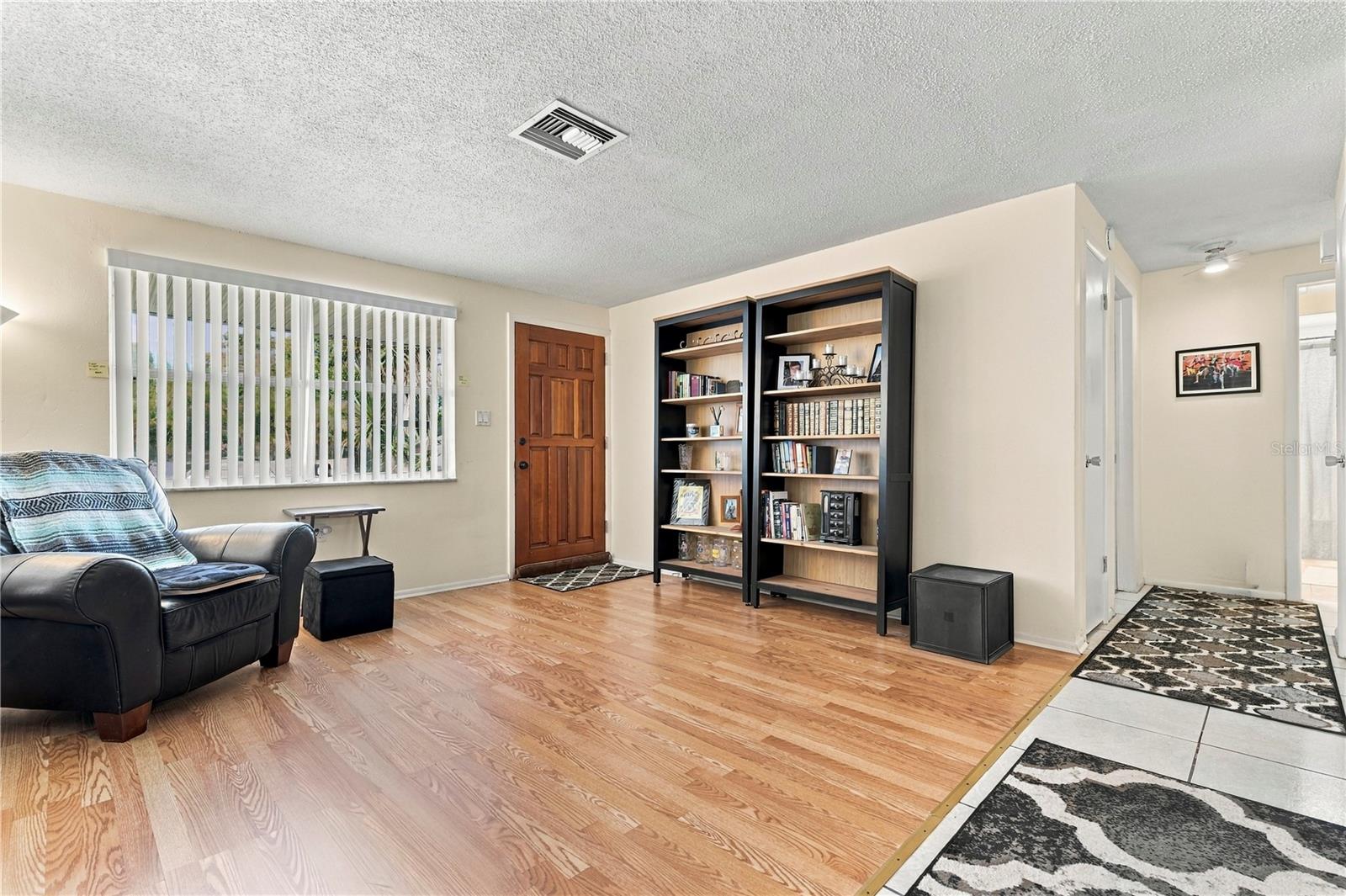 1042 VIKING DRIVE, Holiday, FL 34691