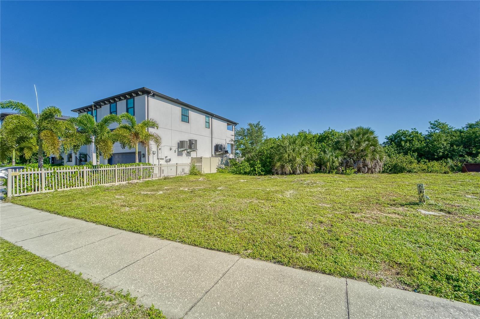 APOLLO BEACH BOULEVARD, Apollo Beach, FL 33572