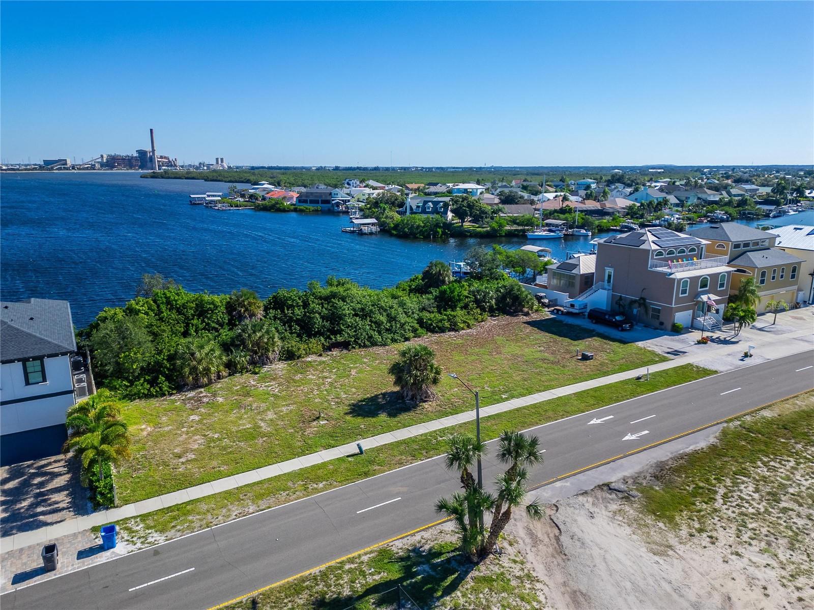 APOLLO BEACH BOULEVARD, Apollo Beach, FL 33572