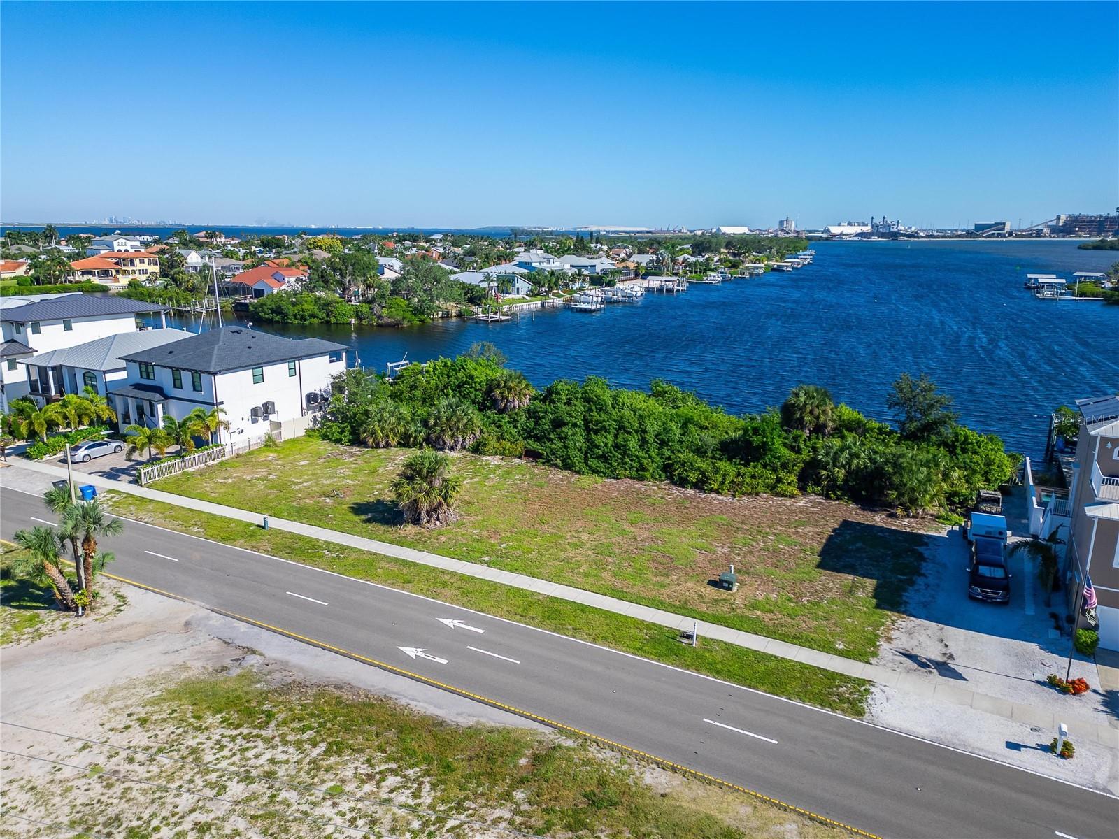 APOLLO BEACH BOULEVARD, Apollo Beach, FL 33572