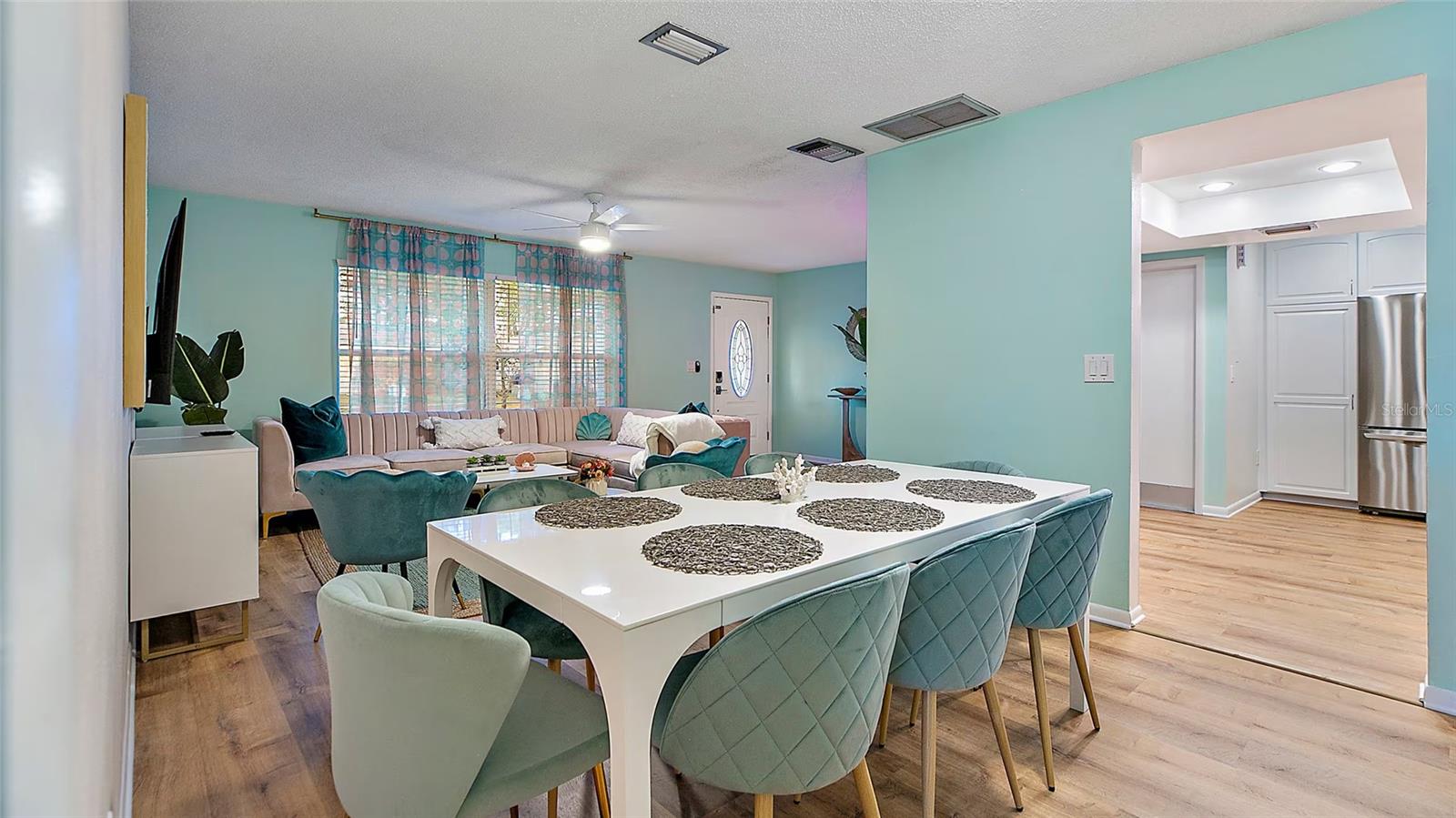 8686 124TH WAY, Seminole, FL 33772