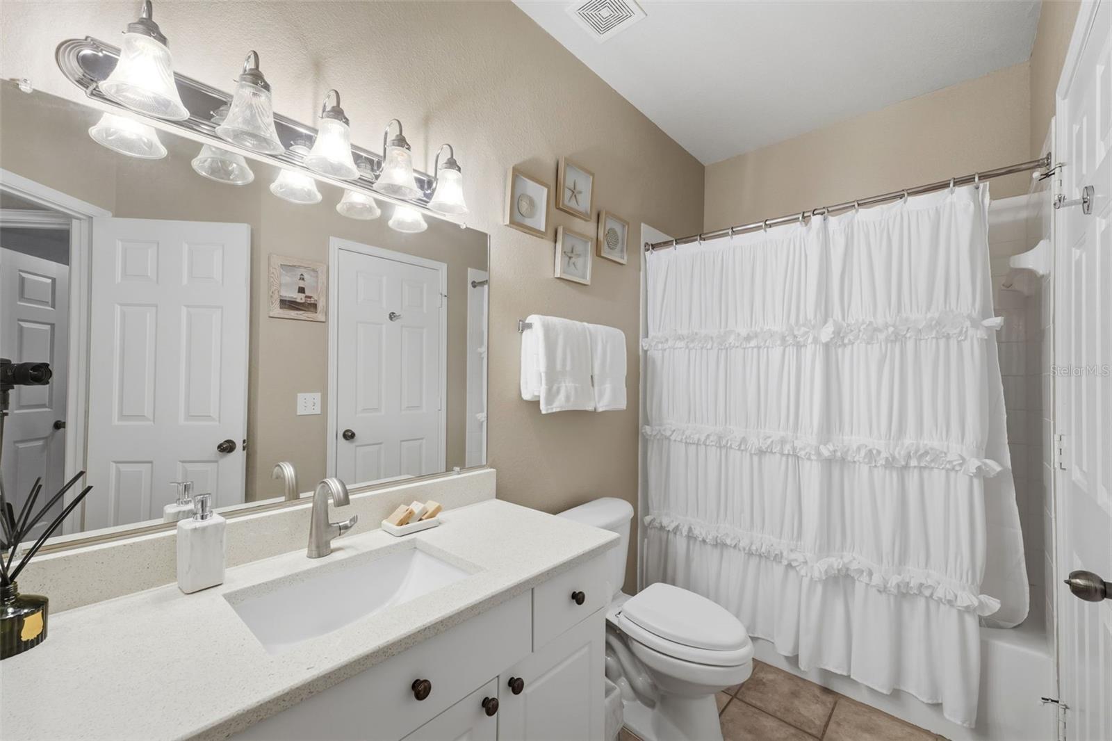 2171 PORTOFINO PLACE, #27-28, Palm Harbor, FL 34683