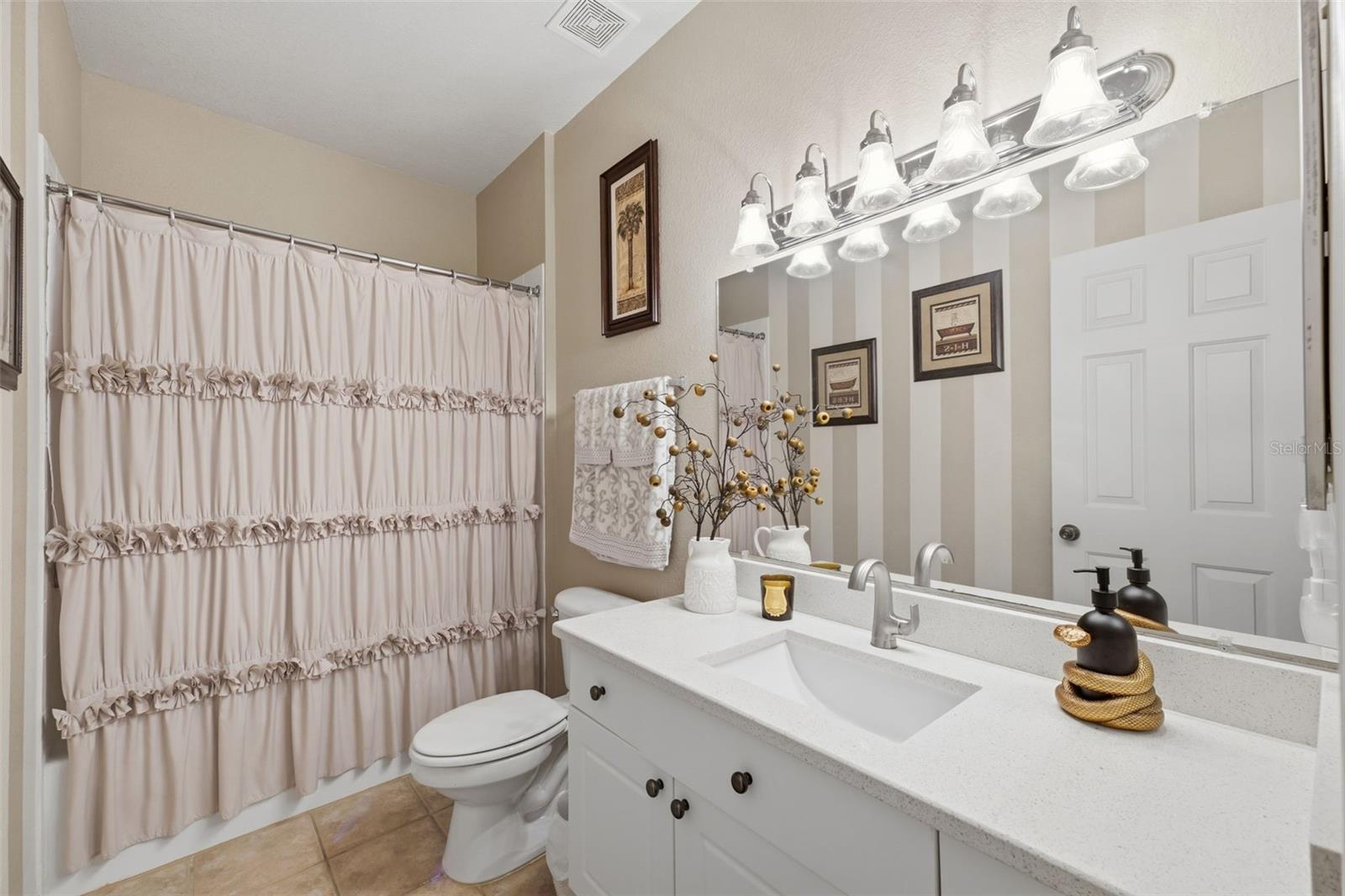2171 PORTOFINO PLACE, #27-28, Palm Harbor, FL 34683