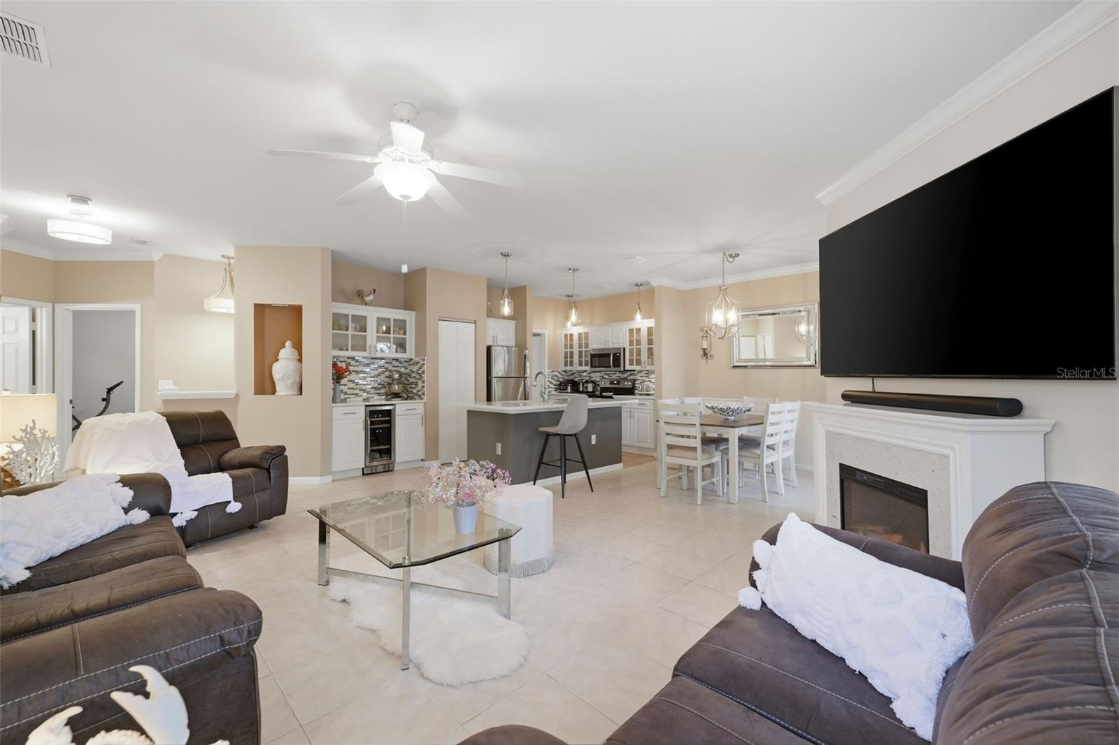 2171 PORTOFINO PLACE, #27-28, Palm Harbor, FL 34683 2171 PORTOFINO PLACE, #27-28, Palm Harbor, FL 34683