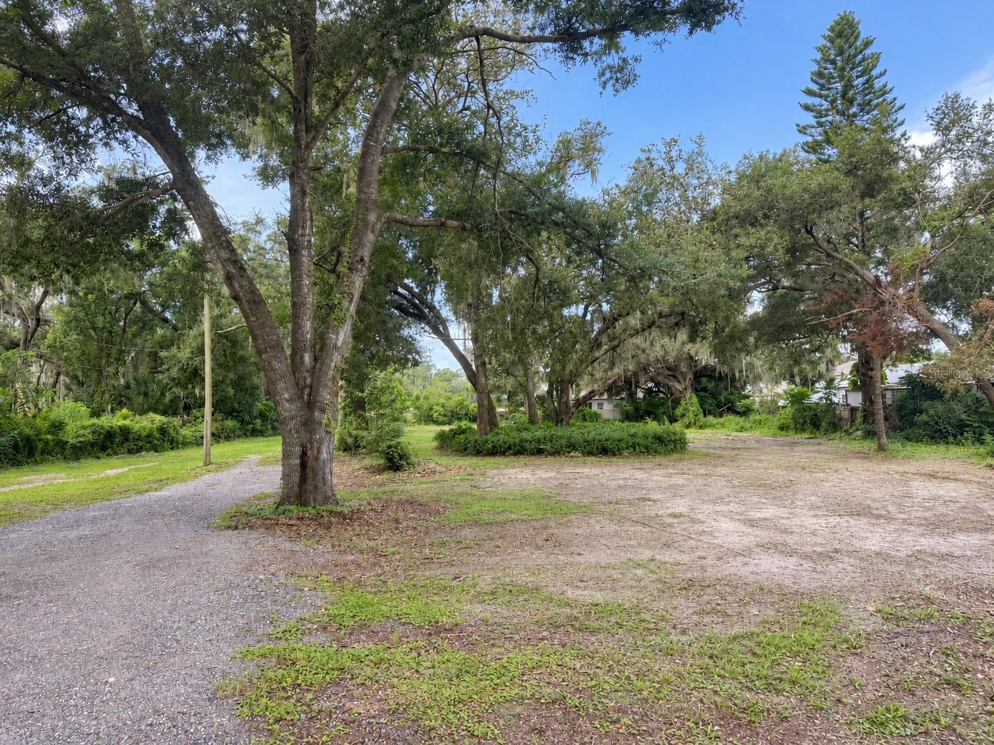 9703 CARR ROAD, Riverview, FL 33569