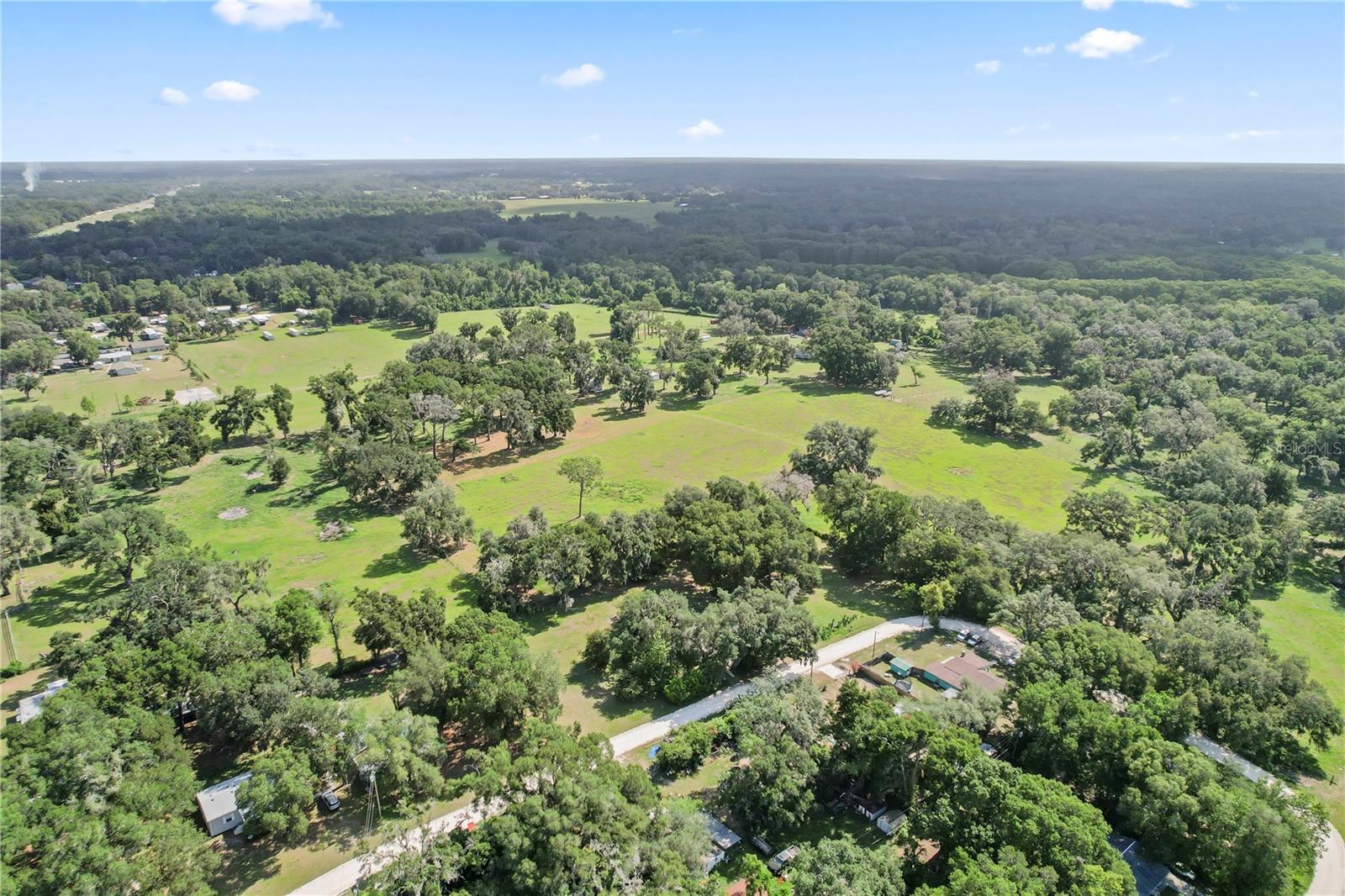 37952 CRYSTAL WAY, Dade City, FL 33523