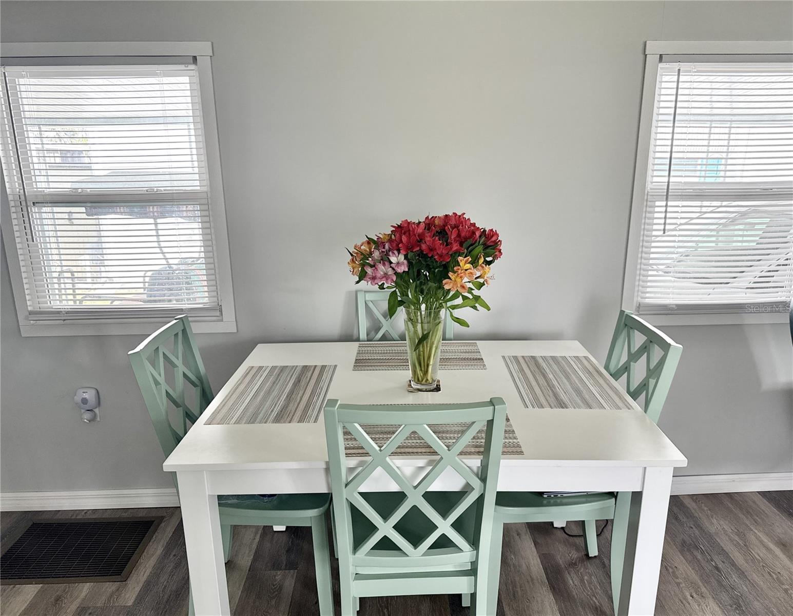 7214 MOUNT FAIRFIELD ROAD NE, #527, St Petersburg, FL 33702