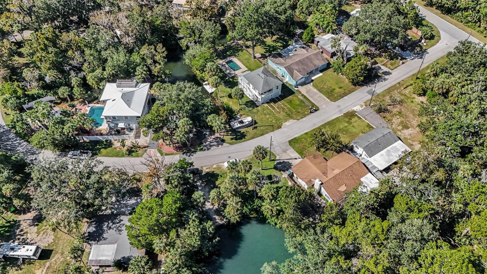 6101 AVENUE OF THE PALMS, Weeki Wachee, FL 34607