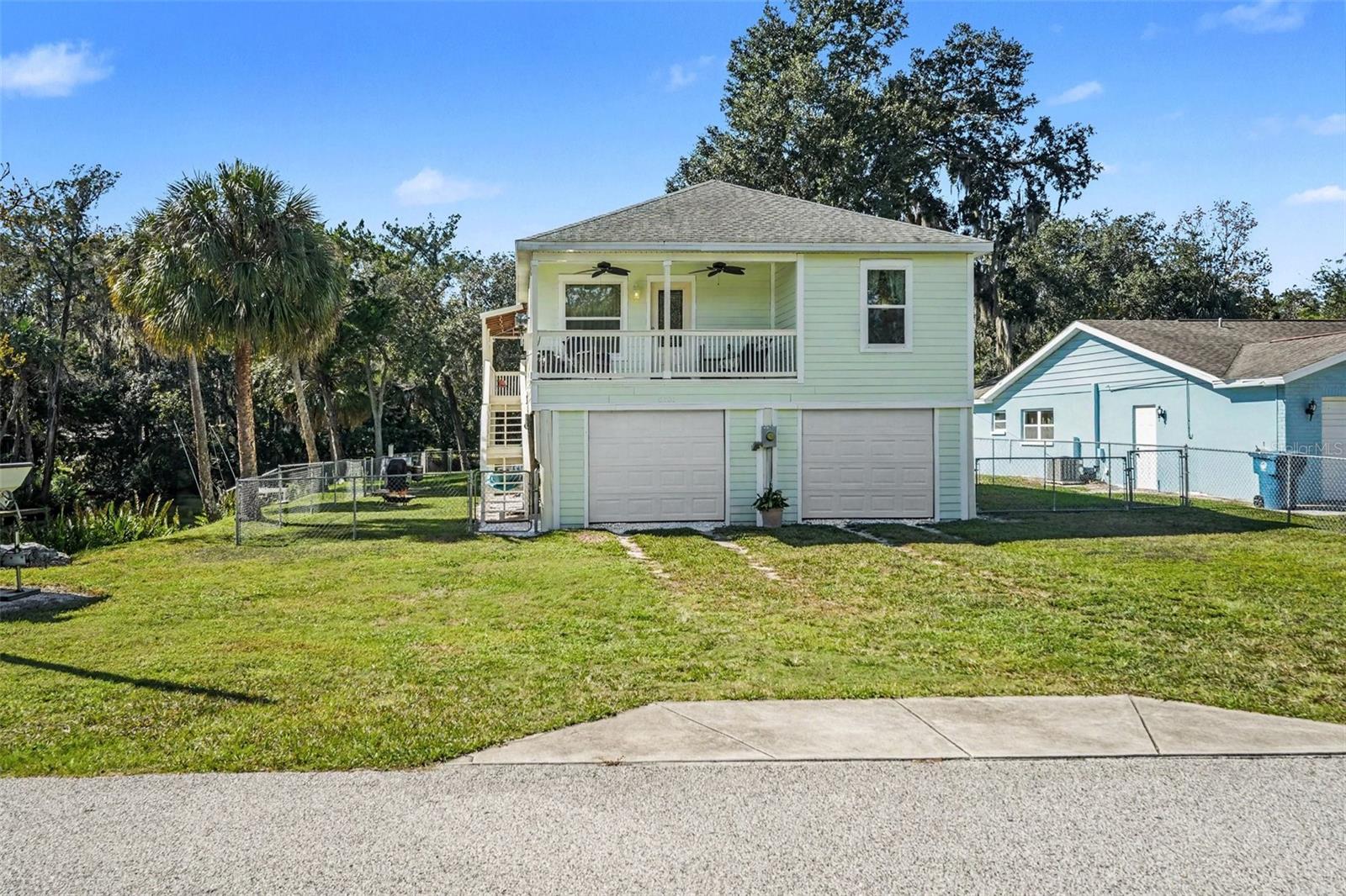 6101 AVENUE OF THE PALMS, Weeki Wachee, FL 34607