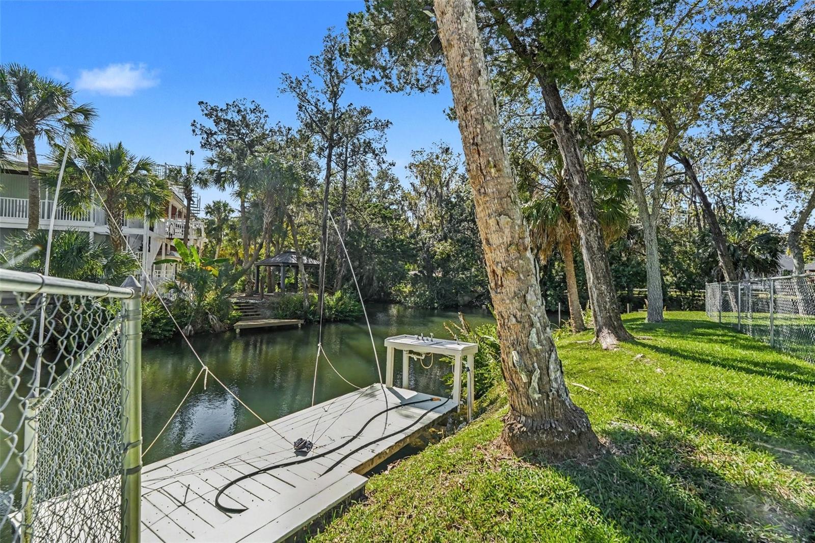6101 AVENUE OF THE PALMS, Weeki Wachee, FL 34607