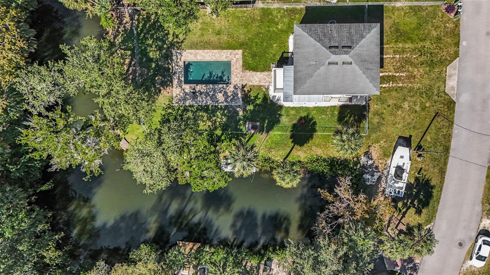 6101 AVENUE OF THE PALMS, Weeki Wachee, FL 34607 6101 AVENUE OF THE PALMS, Weeki Wachee, FL 34607