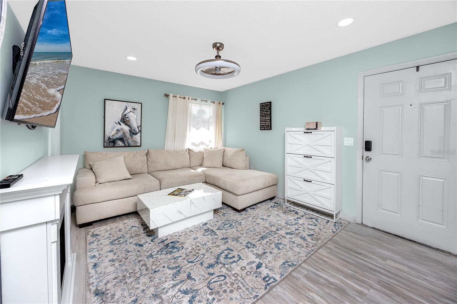 607 HAVEN PLACE, #607, Tarpon Springs, FL 34689