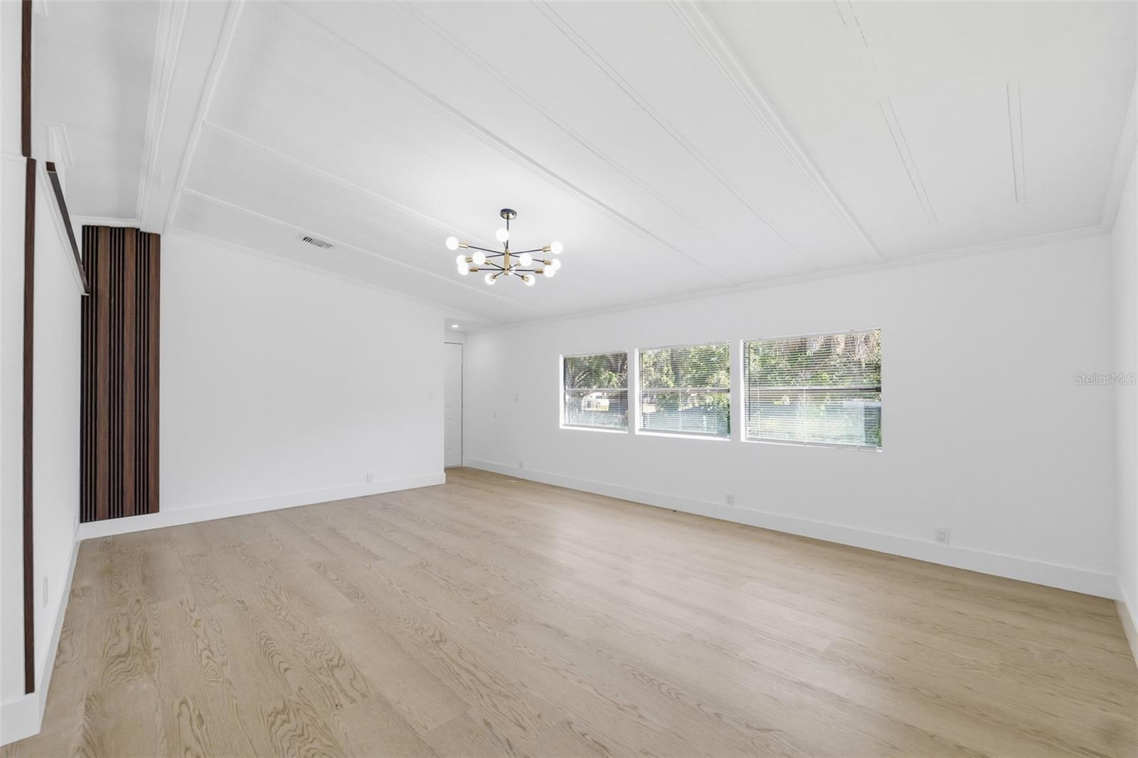 8036 S MEADOWVIEW CIR, Tampa, FL 33625