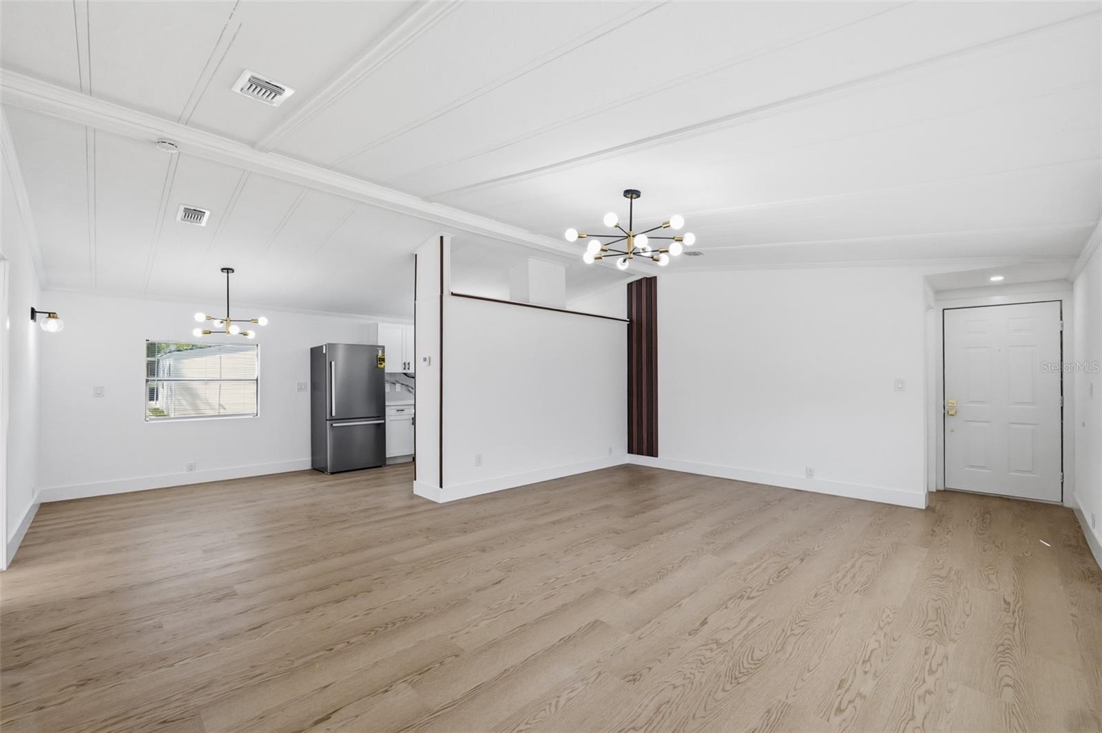 8036 S MEADOWVIEW CIR, Tampa, FL 33625