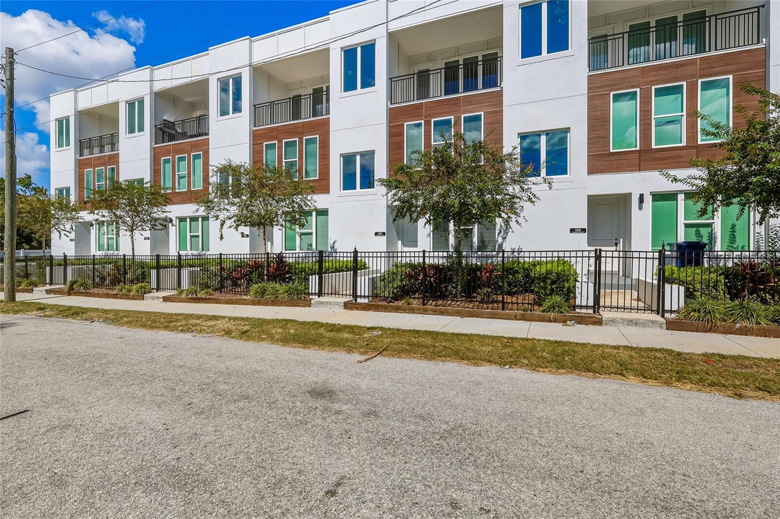 120 E GLADYS STREET, #5, Tampa, FL 33602
