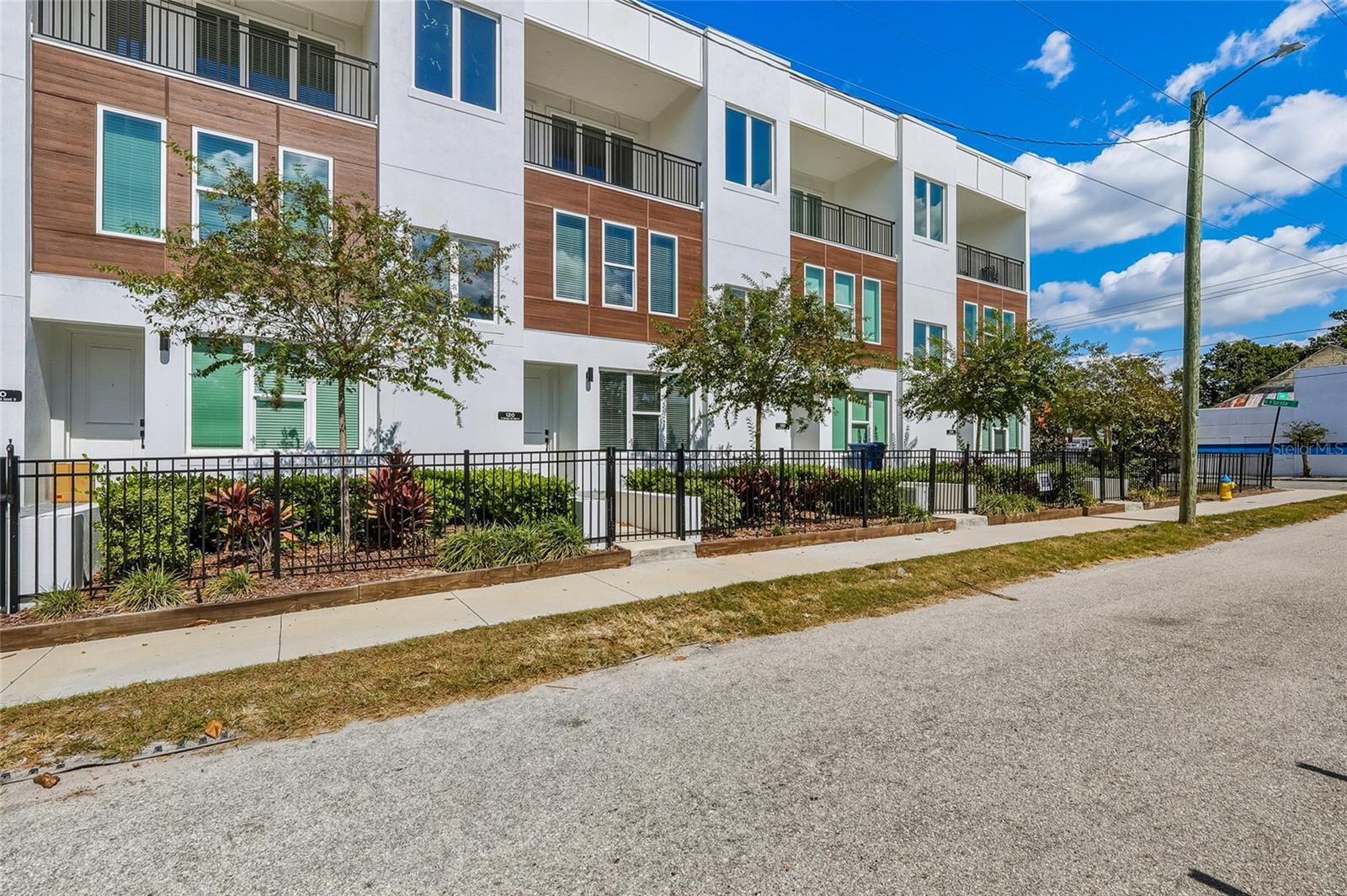 120 E GLADYS STREET, #5, Tampa, FL 33602