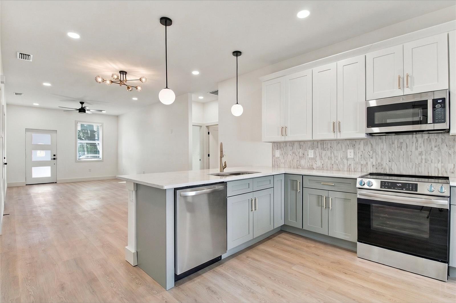 8514 N 12TH STREET, Tampa, FL 33604
