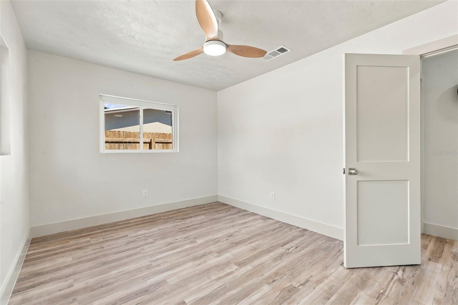 1405 ARDEN AVENUE, Clearwater, FL 33755