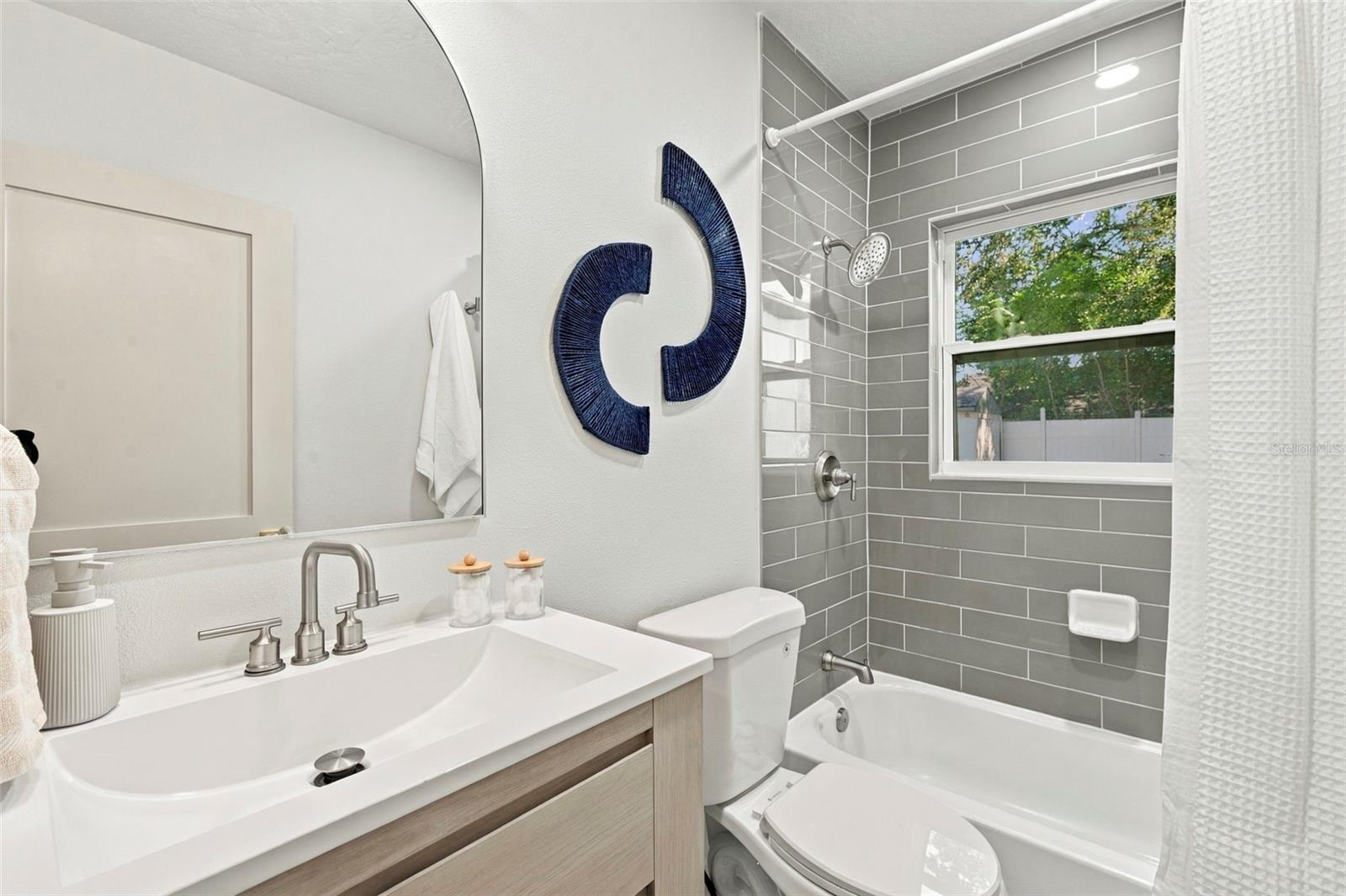 1405 ARDEN AVENUE, Clearwater, FL 33755