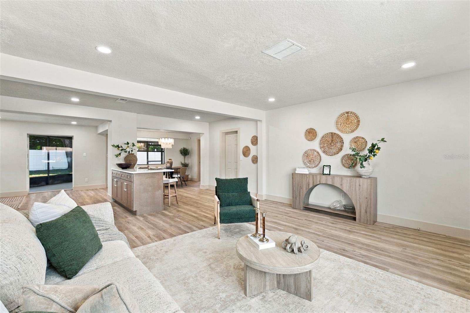 1405 ARDEN AVENUE, Clearwater, FL 33755