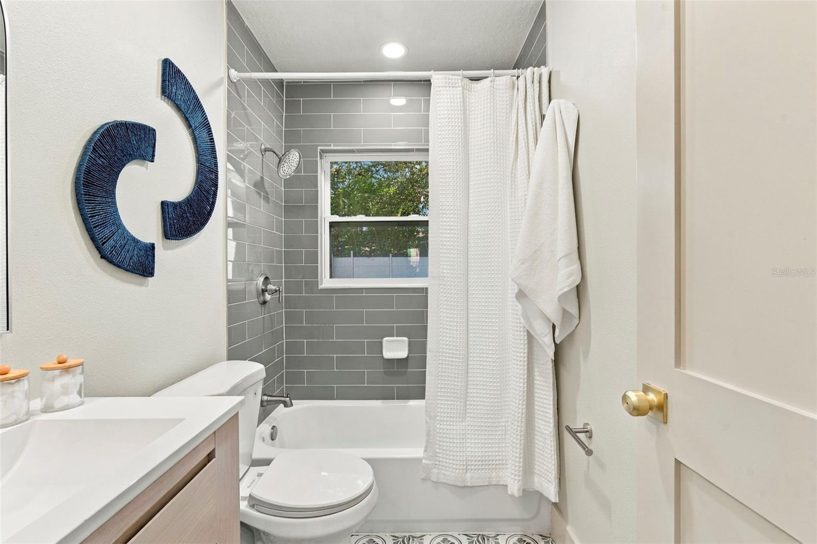 1405 ARDEN AVENUE, Clearwater, FL 33755
