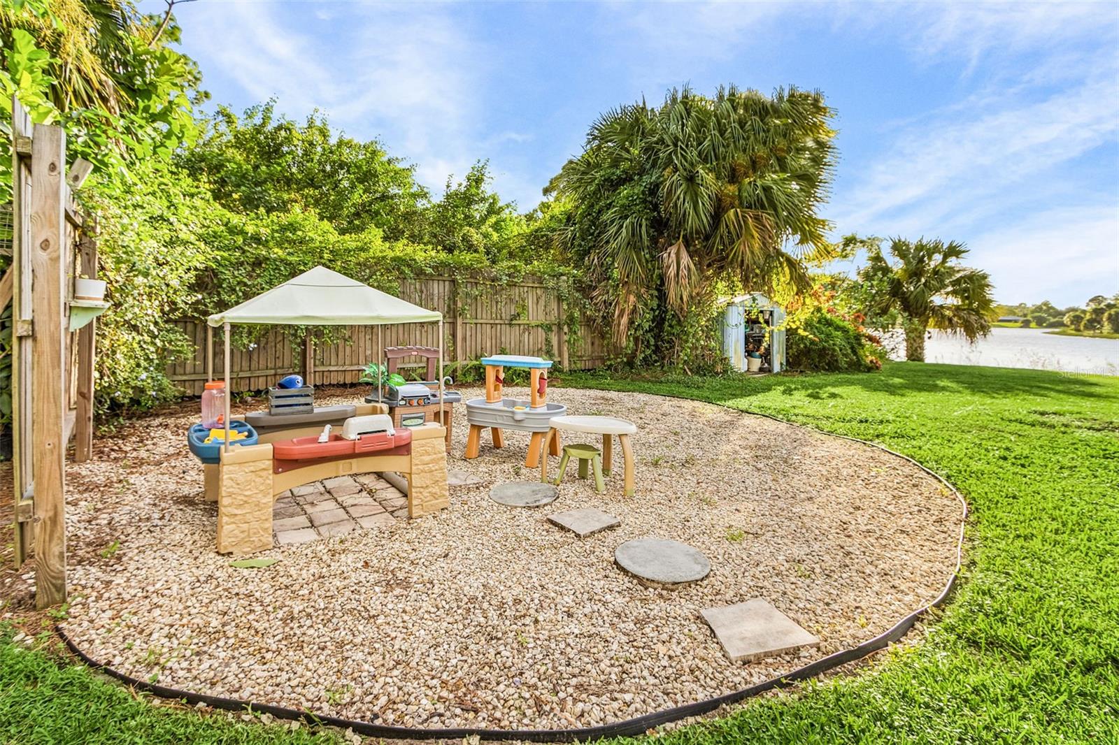 184 KARLOW AVENUE, Lehigh Acres, FL 33974