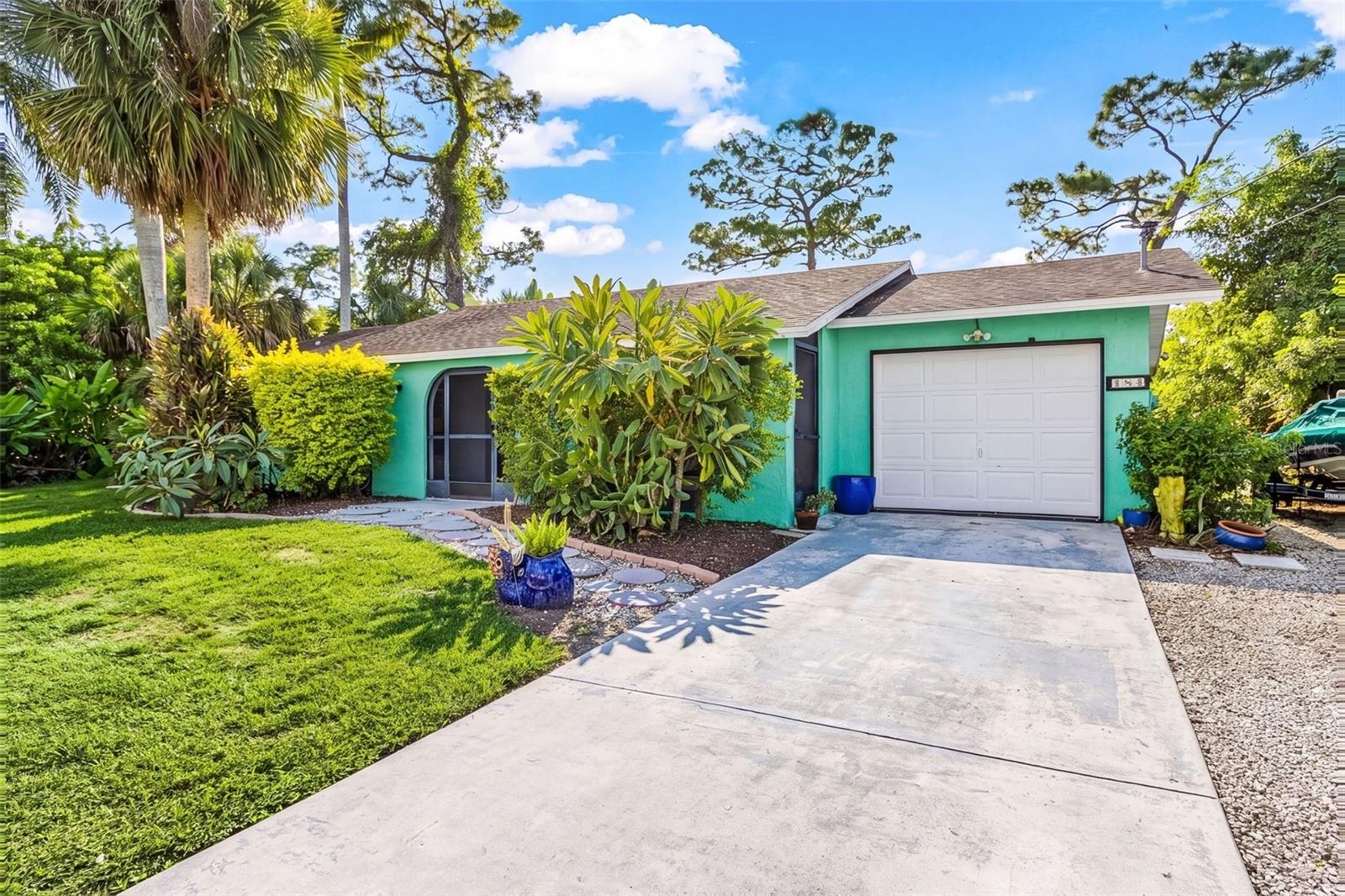 184 KARLOW AVENUE, Lehigh Acres, FL 33974