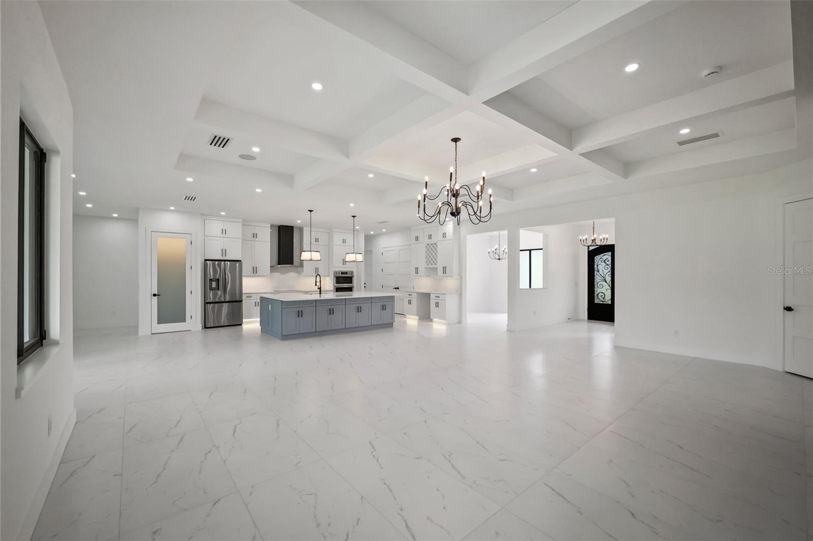 14080 SYDNEY ROAD, Dover, FL 33527