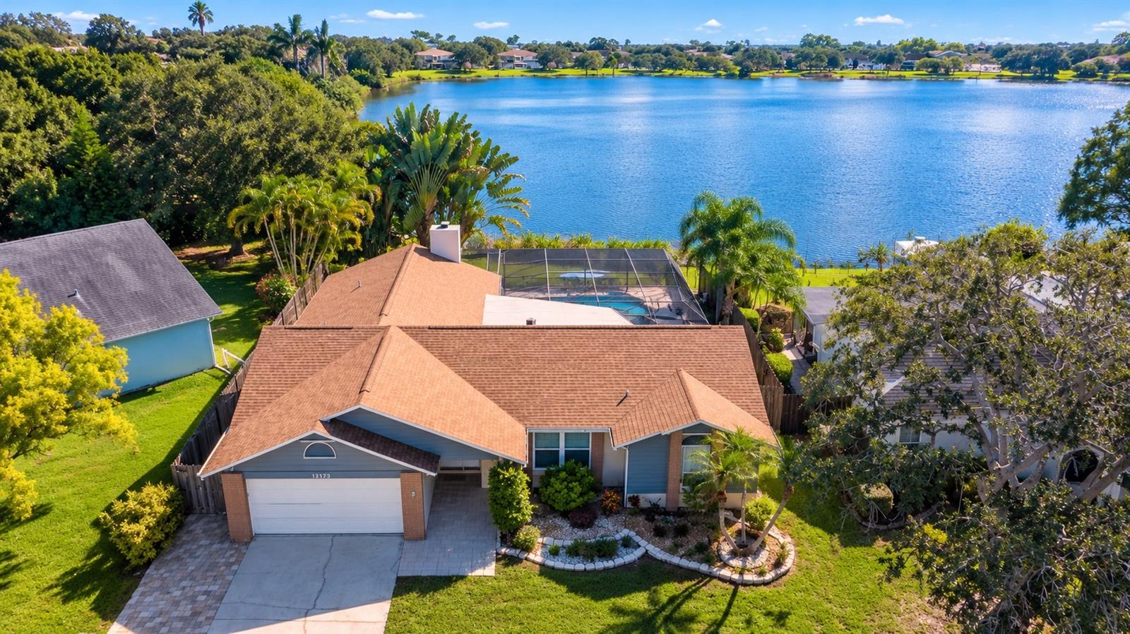Stunning Lake Allen Pool home Stunning Lake Allen Pool home