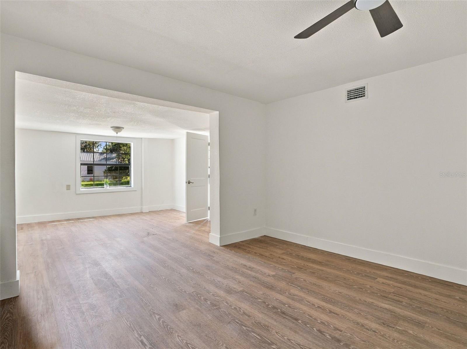 318 NE 4TH STREET, Webster, FL 33597