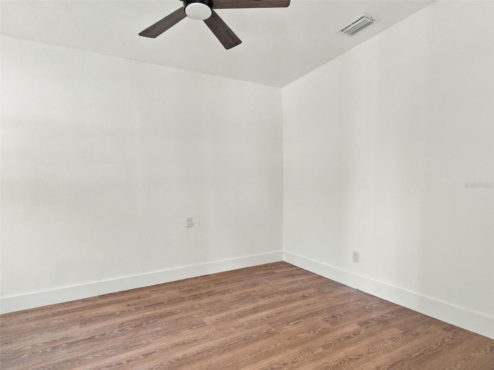 318 NE 4TH STREET, Webster, FL 33597