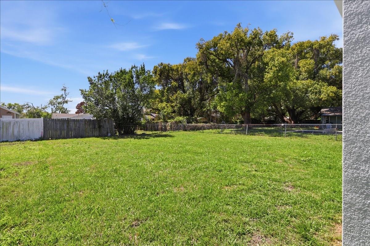 1305 E PARKER STREET, Lakeland, FL 33801